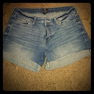 Women's Gap shorts